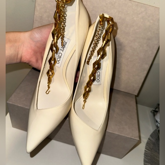 Jimmy Choo Diamond Talura 100MM Patent Leather Pumps white - Picture 11 of 15